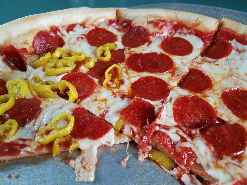 Franks Pizza | 5006 Buchanan Trail E, Waynesboro, PA 17268, USA | Phone: (717) 749-0044