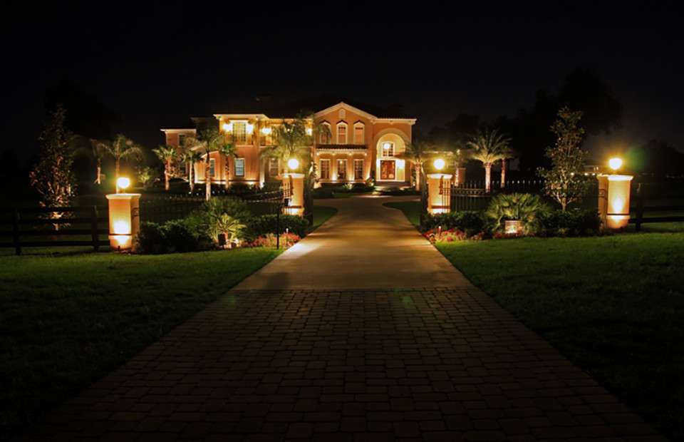 Majestic Landscape Lighting - Outdoor Lighting Service and Insta | 25603 Broad Oak Trail, San Antonio, TX 78255, USA | Phone: (210) 876-3260