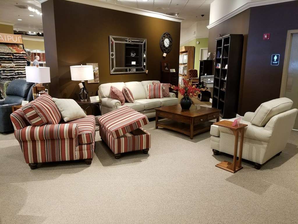 Penny Mustard Furnishings - Lincolnshire | 625 Milwaukee Ave, Lincolnshire, IL 60069, USA | Phone: (847) 457-8152