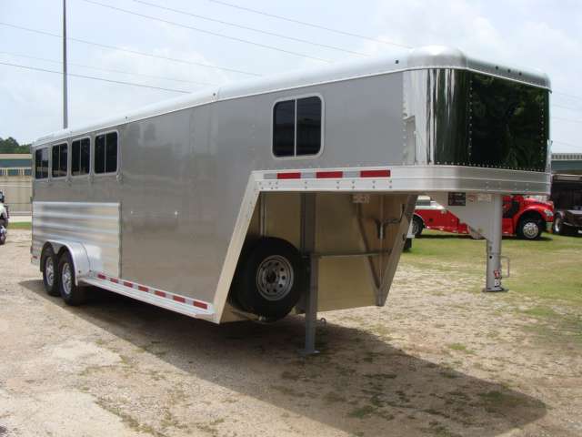 SportChassis/ Featherlite Trailers of Texas | 140 Farm to Market Rd 1488, Conroe, TX 77384, USA | Phone: (866) 683-3876