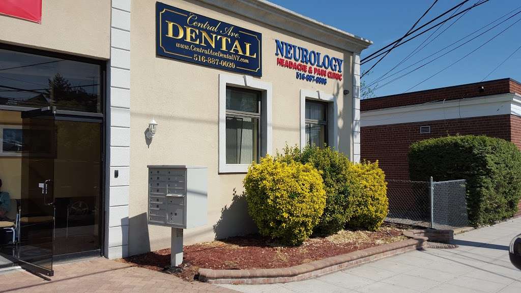 Central Avenue Dental - Valley Stream | 139 N Central Ave Suite #3, Valley Stream, NY 11580, USA | Phone: (516) 887-0020