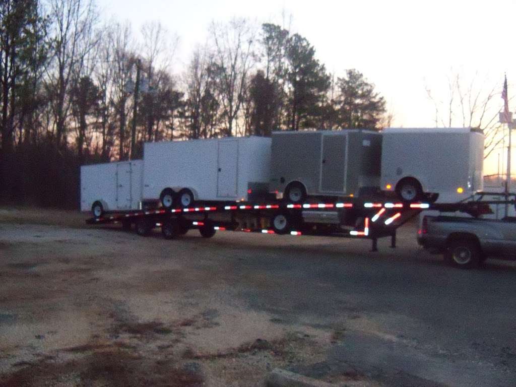 Kellys Trailer World Llc | 133 E Broaddus Ave, Bowling Green, VA 22427 | Phone: (804) 633-3300