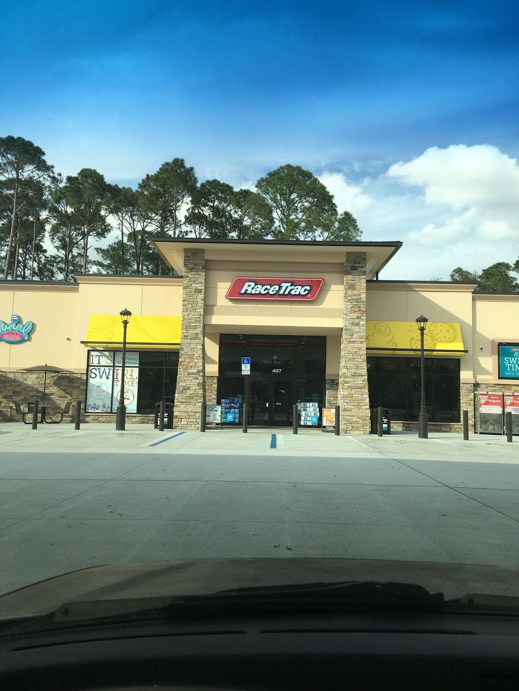 RaceTrac | 407 Deltona Blvd, Deltona, FL 32725, USA | Phone: (386) 574-7955