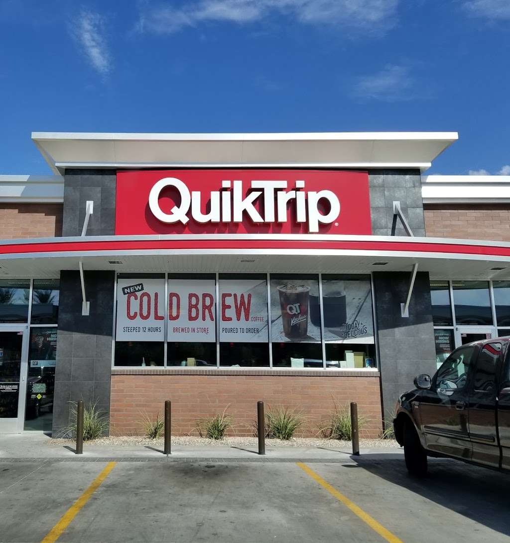 QuikTrip | 4075 S 32nd St, Phoenix, AZ 85040, USA | Phone: (602) 438-6010