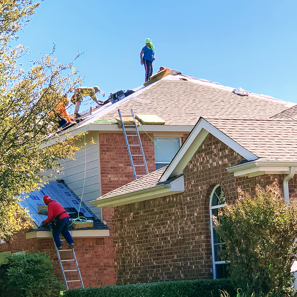 Service Painting and Roofing | 11921 Crumpton Dr, Balch Springs, TX 75180, USA | Phone: (972) 913-5070