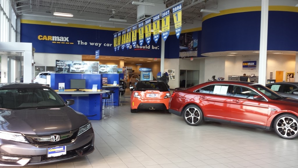 CarMax | 3320 Odyssey Ct, Naperville, IL 60563, USA | Phone: (630) 428-7500