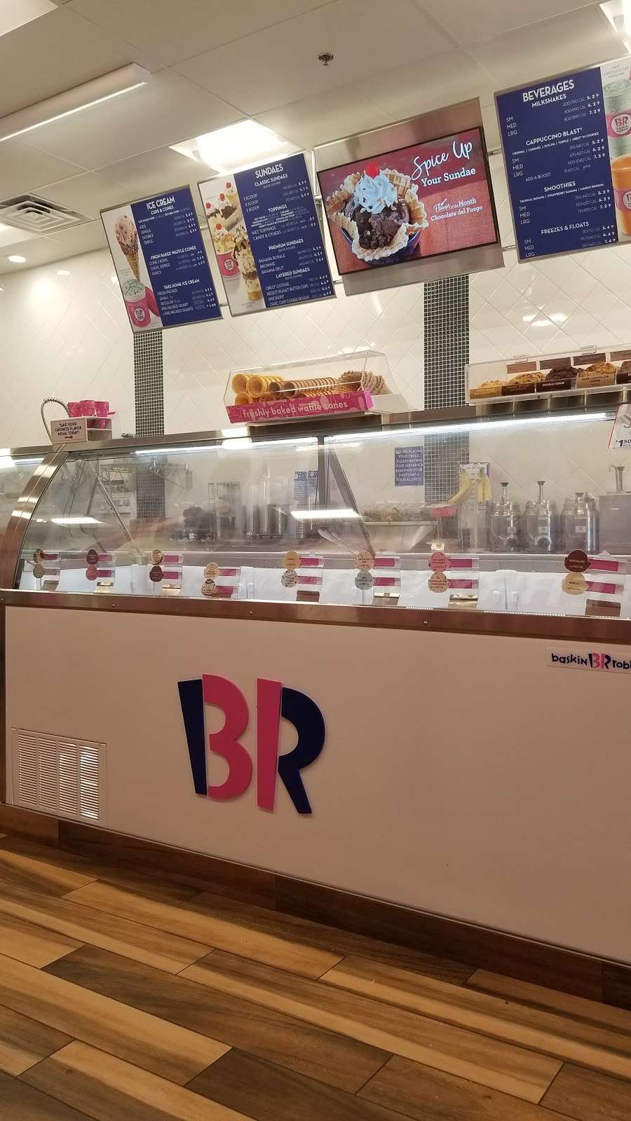 Baskin-Robbins | 1820 N Perris Blvd, Perris, CA 92571, USA | Phone: (951) 943-7744