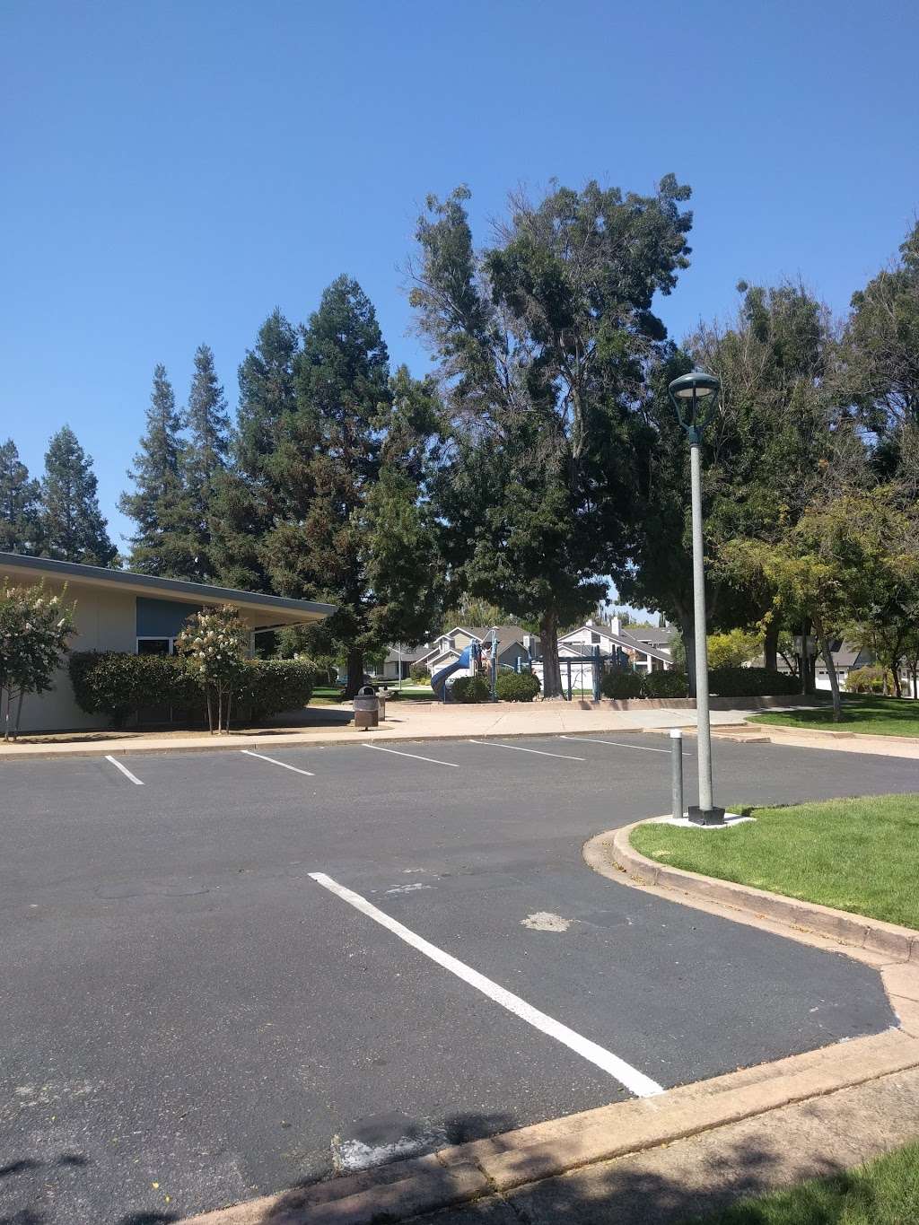 Monta Vista Park | 22601 Voss Ave, Cupertino, CA 95014, USA | Phone: (408) 777-3120