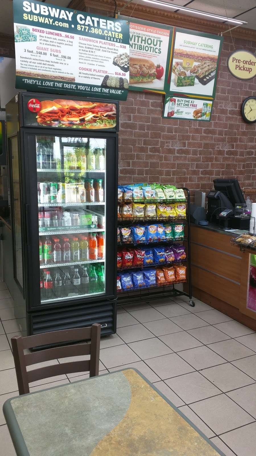 Subway Restaurants | 17724 Pines Blvd, Pembroke Pines, FL 33029, USA | Phone: (954) 704-2529