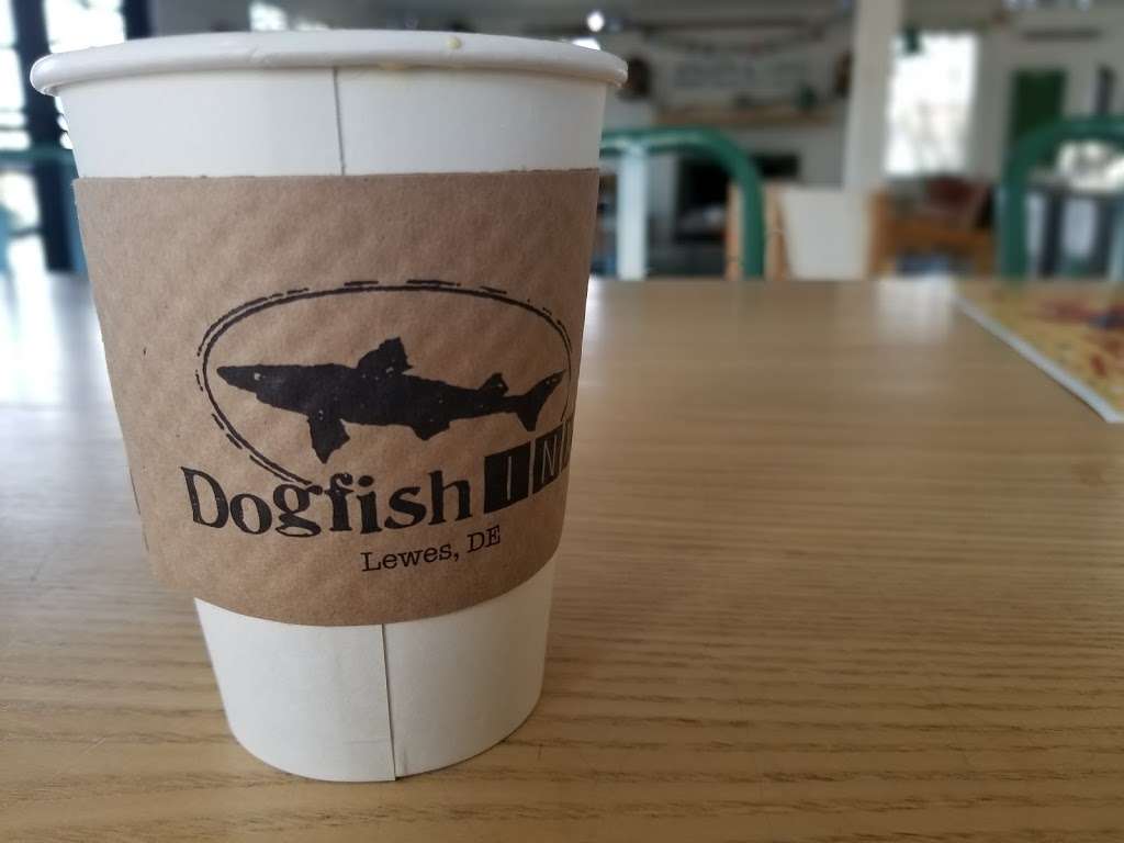 Dogfish Inn | 105 Savannah Rd, Lewes, DE 19958, USA | Phone: (302) 644-8292