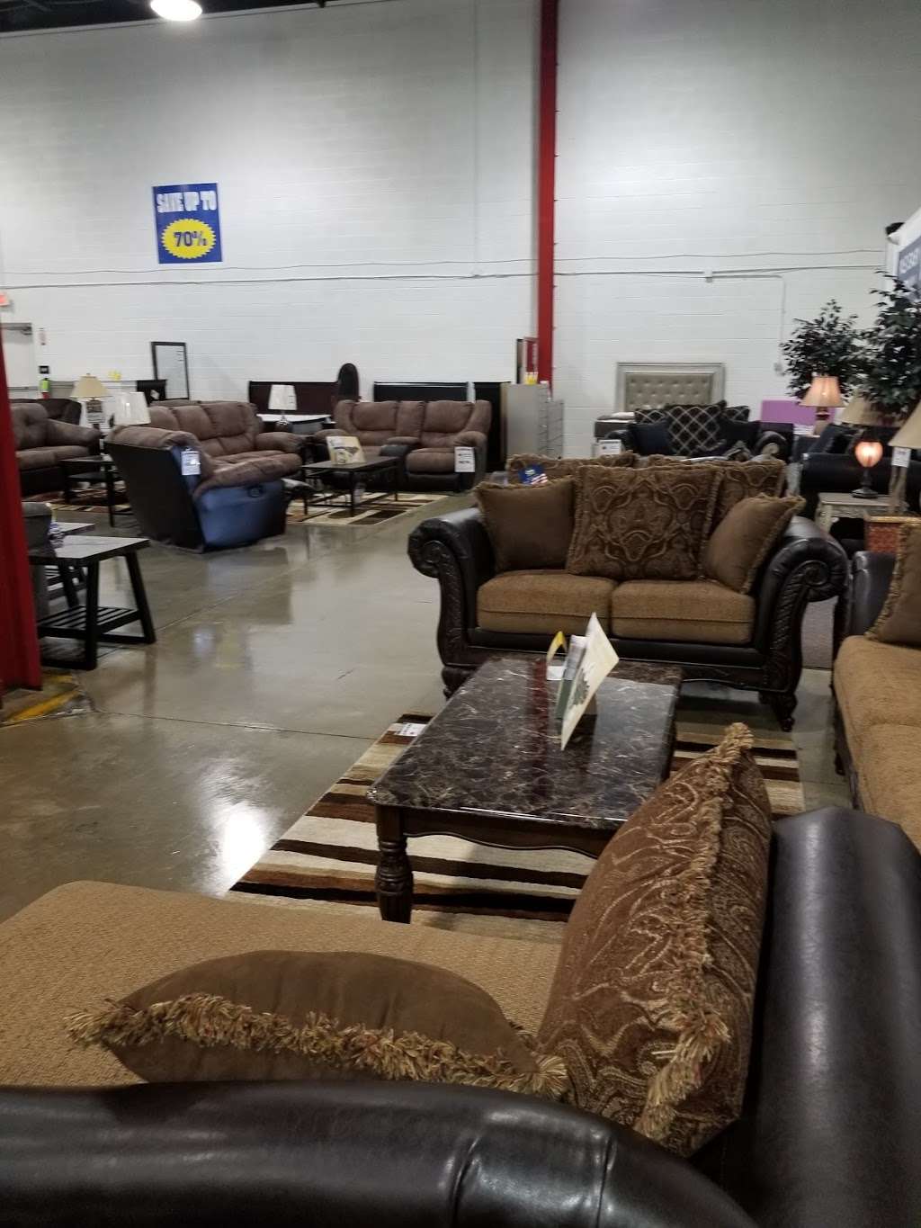 Furniture and Mattress Discount King | 4201 Pottsville Pike, Reading, PA 19605 | Phone: (610) 939-0200