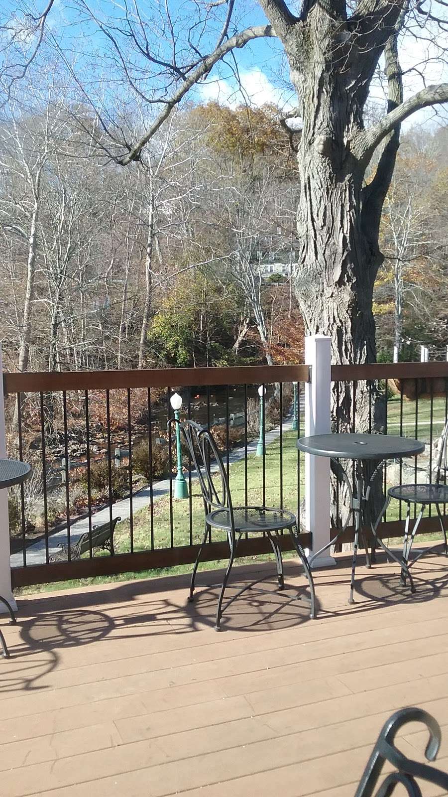 Village Perk Café | 3 Glen Rd, Sandy Hook, CT 06482, USA | Phone: (203) 364-9634