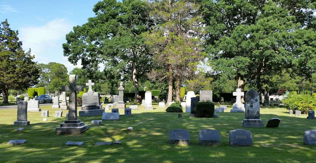 St Patrick Cemetery | 225 Brentwood Rd, Bay Shore, NY 11706, USA | Phone: (631) 666-0805