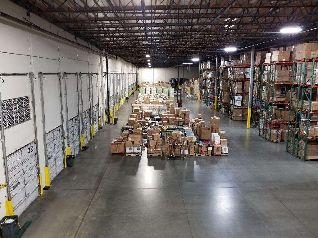 Universal Shipping Inc. a RAK Logistics Company Warehouse in the | 10395 Nobel Ct, Jurupa Valley, CA 91752 | Phone: (909) 628-2226