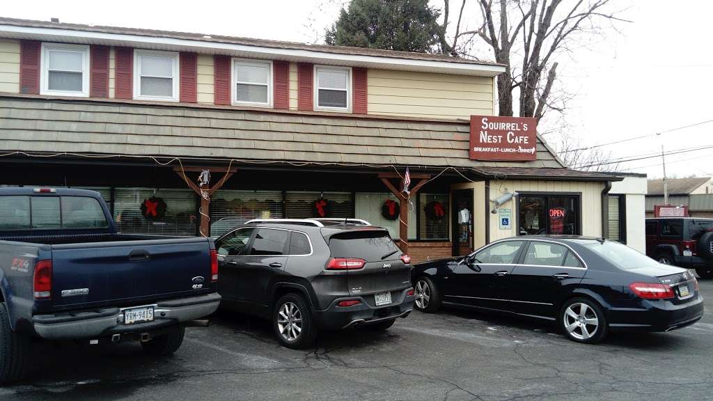 Squirrels Nest Cafe | 826 W Bridge St, Morrisville, PA 19067, USA | Phone: (215) 337-8155