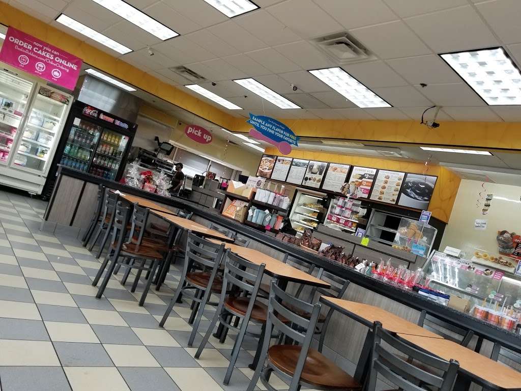 Dunkin Donuts | 1750 W Lake St, Addison, IL 60101 | Phone: (630) 773-9890