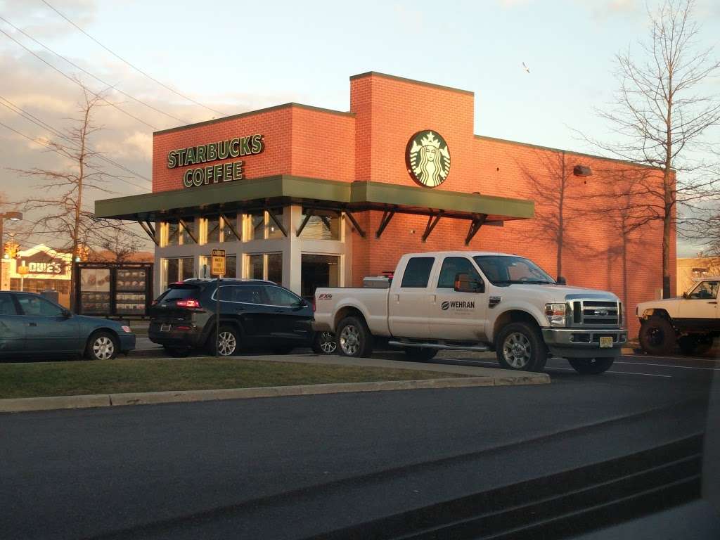 Starbucks | 125 Crooked Hill Rd, Commack, NY 11725, USA | Phone: (631) 858-0167