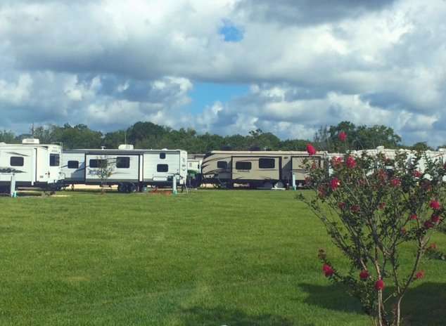 Happy Camp RV Park-Campground Hookups|Freeport tx|Clute|Lake Jac | 14095 TX-288 Business, Angleton, TX 77515, USA | Phone: (979) 849-5740