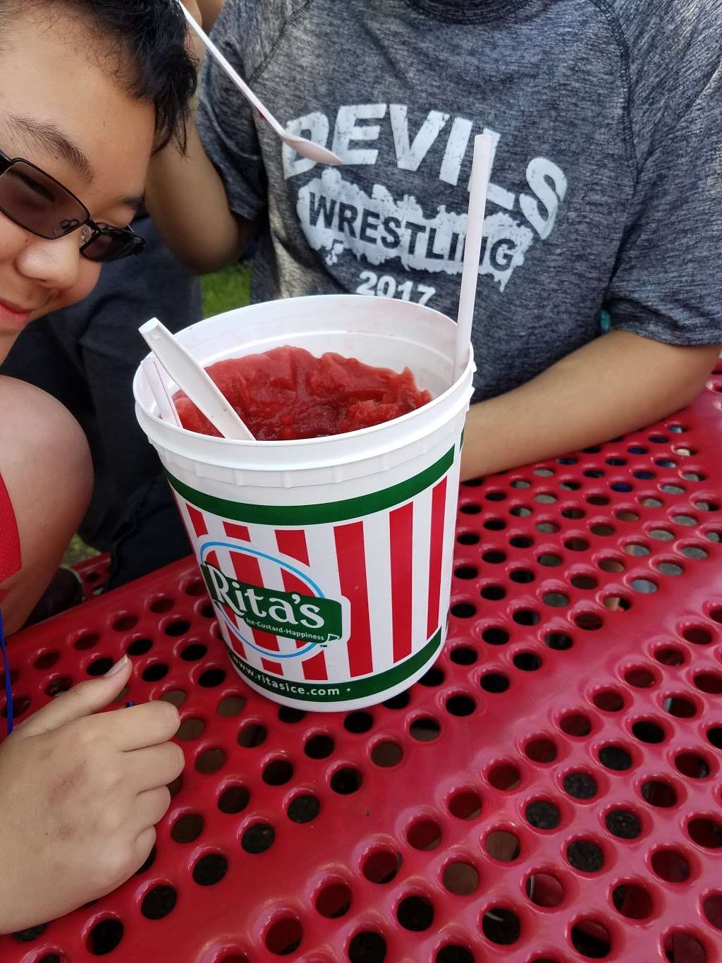 Ritas Italian Ice & Frozen Custard | 52 E Lawn Rd, Nazareth, PA 18064, USA | Phone: (610) 746-3383