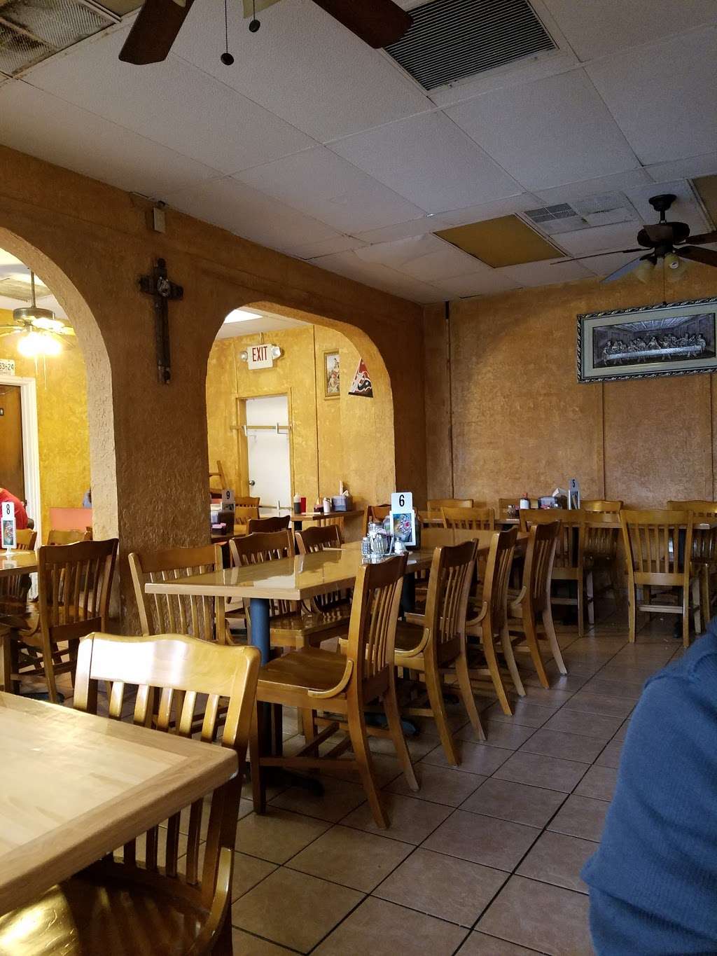 Taqueria Los Charros on 76th | 7539 Avenue J Suite A, Houston, TX 77012, USA | Phone: (713) 921-1661