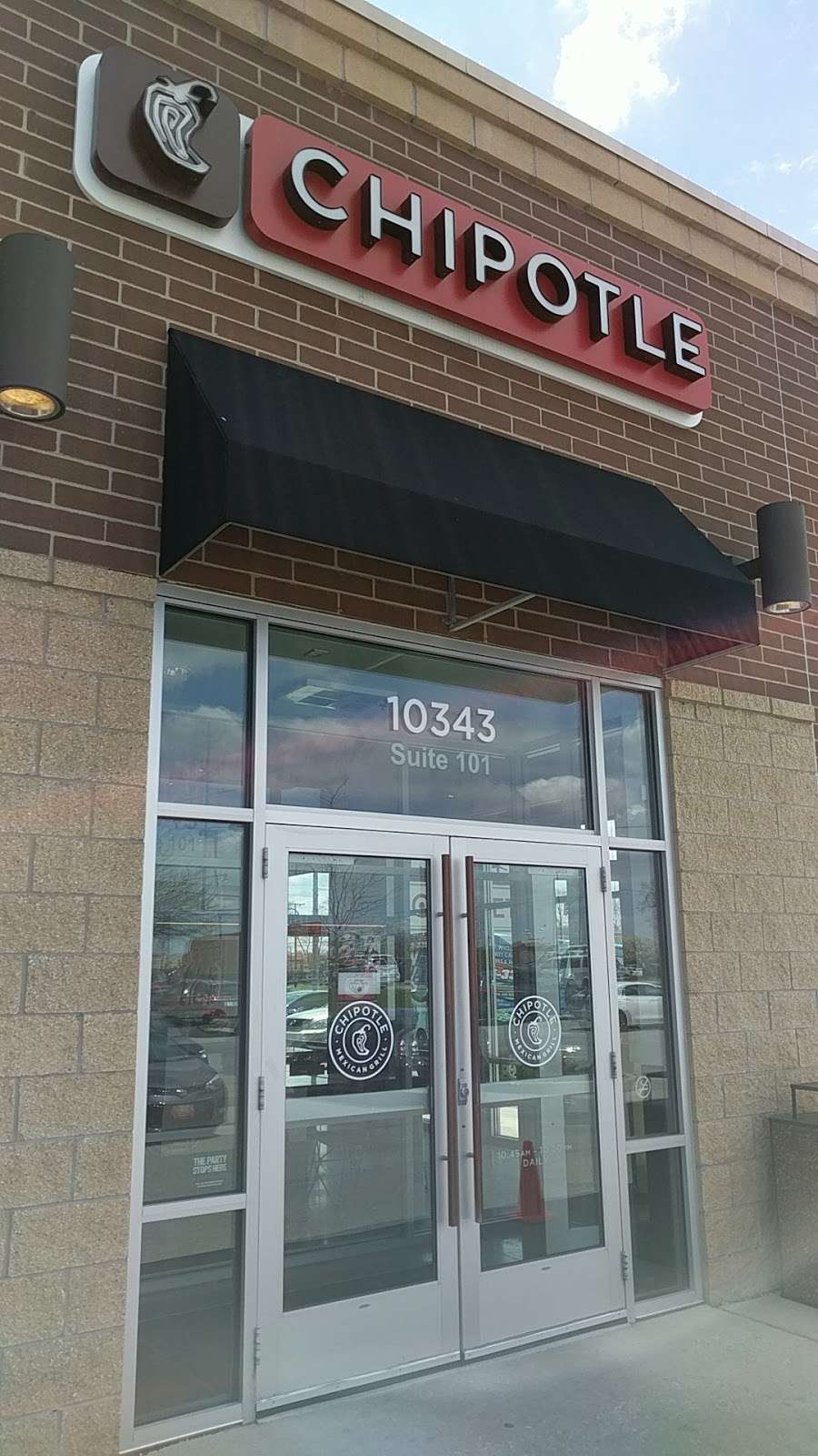 Chipotle Mexican Grill | 10343 Indianapolis Blvd, Highland, IN 46322, USA | Phone: (219) 924-2654