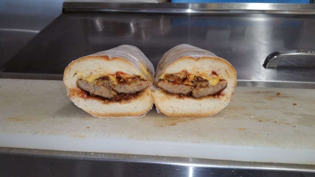 Uncle Moes Munchies | 246 NY-17K, Newburgh, NY 12550, USA | Phone: (845) 567-9275