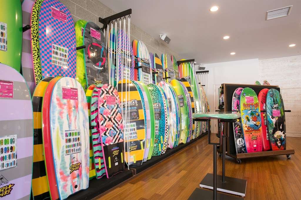 Catch Surf® - Laguna Beach Store | 1314, 1043 N Coast Hwy, Laguna Beach, CA 92651, USA | Phone: (949) 715-7828