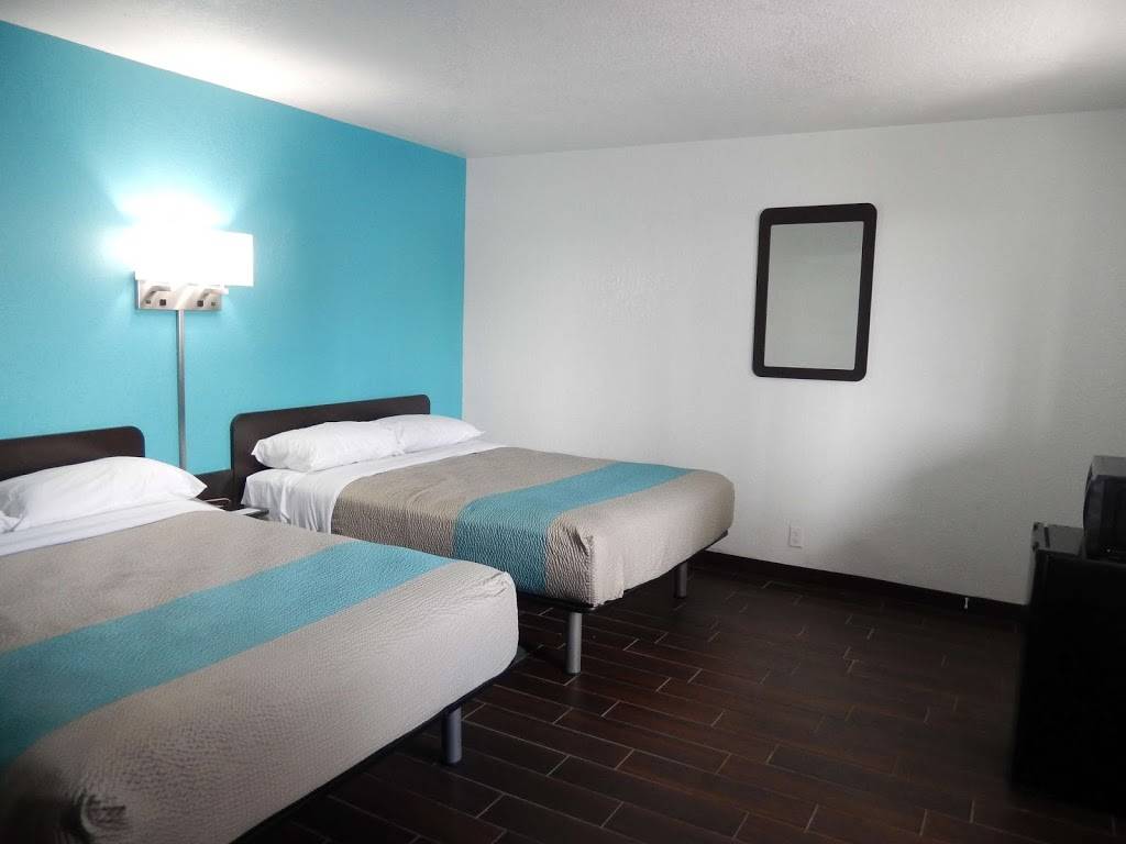 Motel 6 Portland, TX | 133 US-181, Portland, TX 78374, USA | Phone: (361) 643-4300