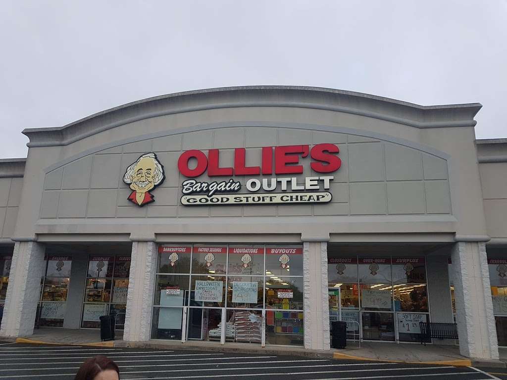 Ollies | 221 Norman Station Blvd, Mooresville, NC 28117, USA | Phone: (704) 664-1111