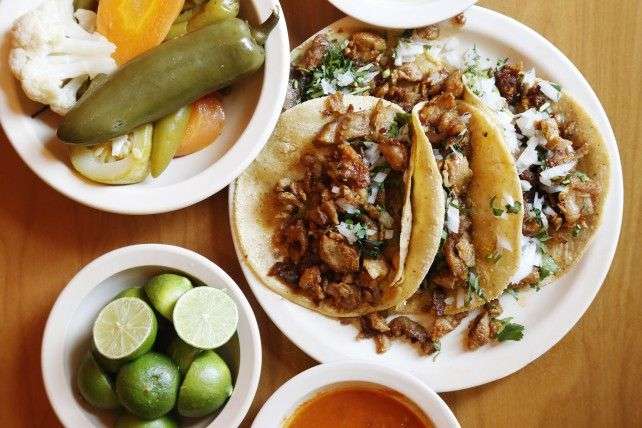 Tacos Y Birria El Muchacho | Central Ave &, 4200 S Central Ave #42st, Los Angeles, CA 90011, USA | Phone: (802) 768-1141