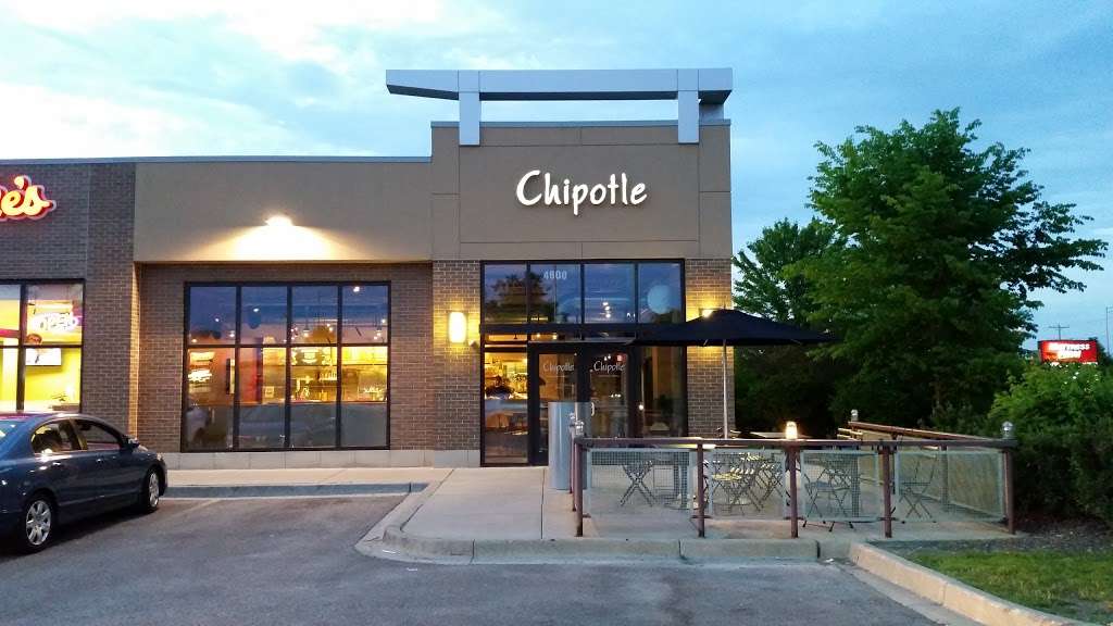 Chipotle Mexican Grill | 4600 Hoffman Blvd, Hoffman Estates, IL 60192, USA | Phone: (847) 649-5800