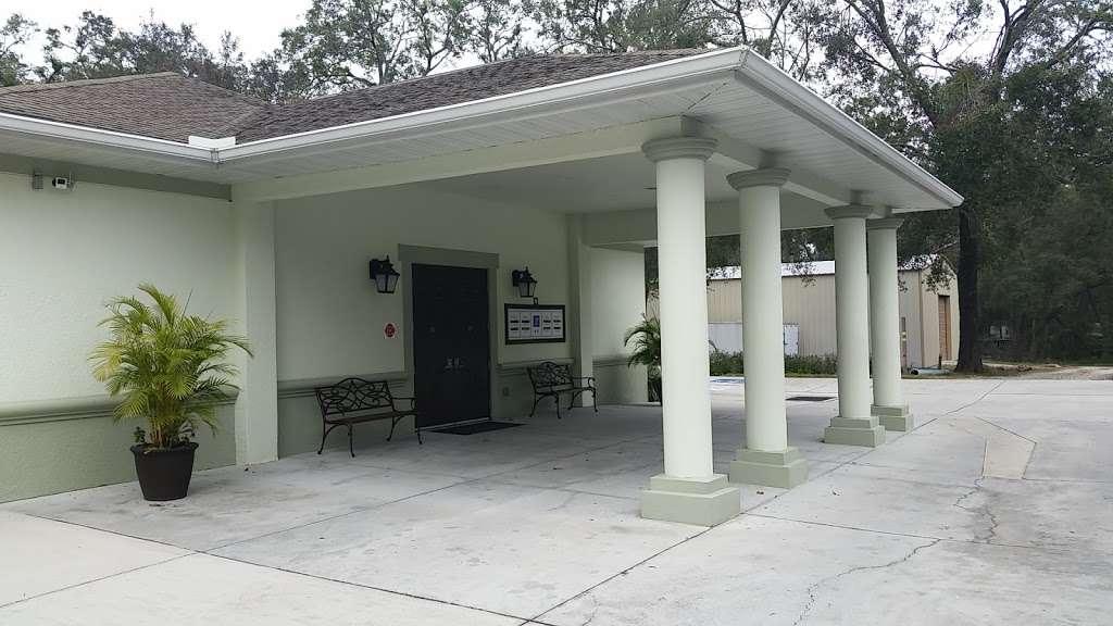 Kingdom Hall of Jehovahs Witnesses | 597 N Thompson Rd, Apopka, FL 32712 | Phone: (407) 703-7843