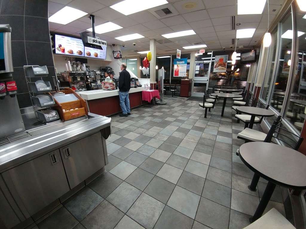 McDonalds | 41 Ranch Dr, Milpitas, CA 95035, USA | Phone: (408) 946-9099