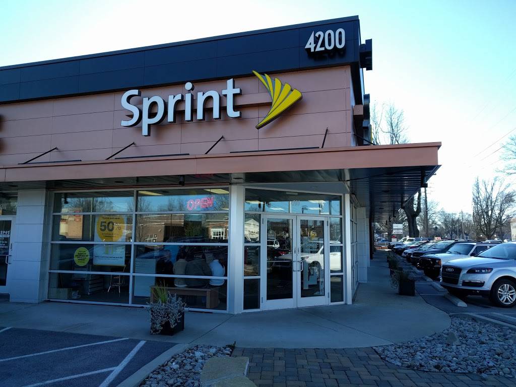 T-Mobile | 4200 Shelbyville Rd, Louisville, KY 40207, USA | Phone: (502) 632-2355