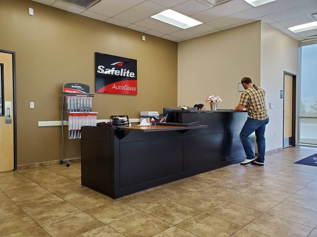 Safelite AutoGlass | 2751 Northern Cross Blvd, Fort Worth, TX 76137, USA | Phone: (972) 865-4541