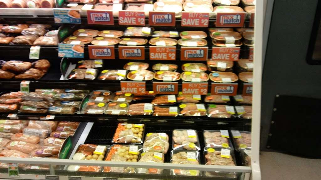 Shaws | 255 East Central Street, Franklin, MA 02038, USA | Phone: (508) 520-6880