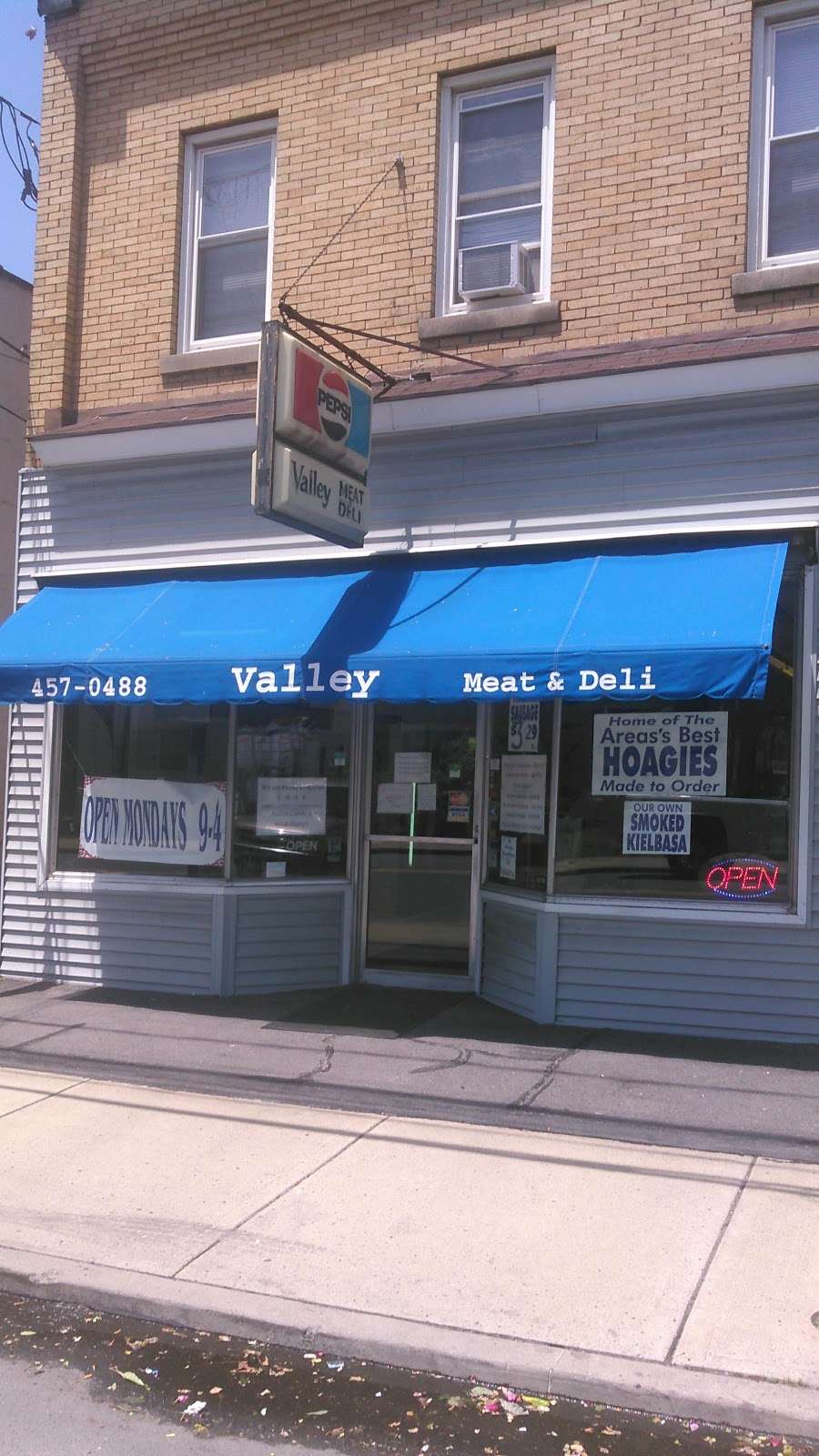 Valley Meat & Deli Inc | 629 Main St, Avoca, PA 18641, USA | Phone: (570) 457-0488