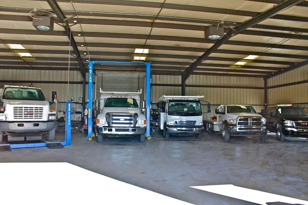 DEI Truck & Fleet | 20601 Santa Clara St, Santa Clarita, CA 91351 | Phone: (661) 298-0334