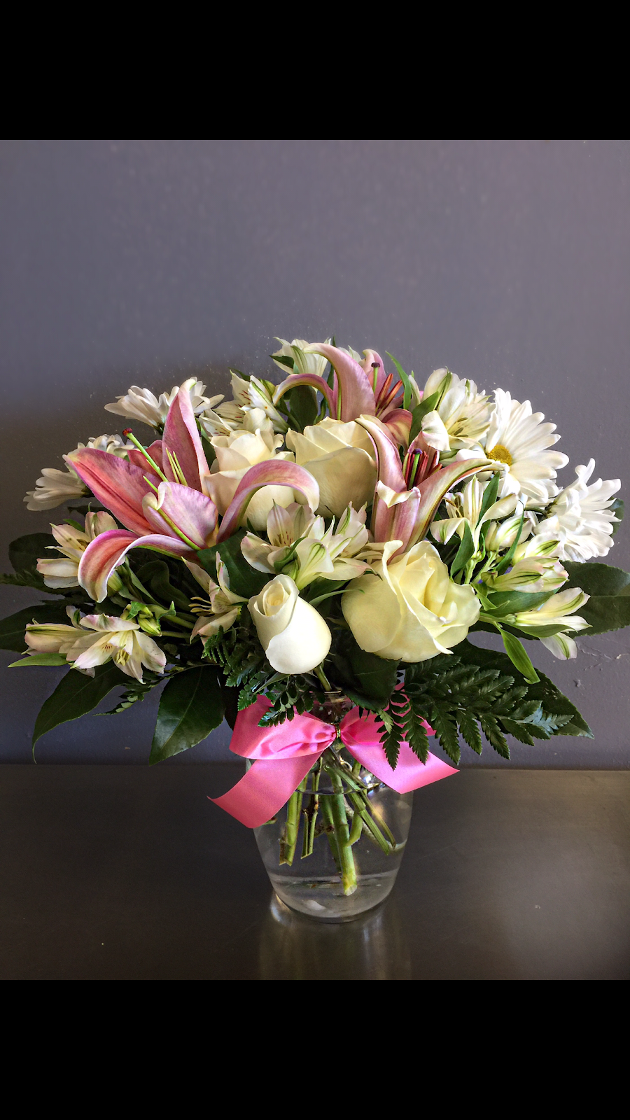 Vivid Flowers | 817 W Pioneer Pkwy #110, Grand Prairie, TX 75051, USA | Phone: (972) 602-6922