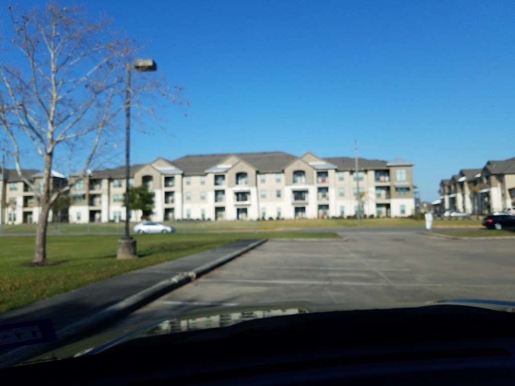 Catalon Apartments | 6013 Queenston Blvd, Houston, TX 77084, USA | Phone: (281) 463-3200