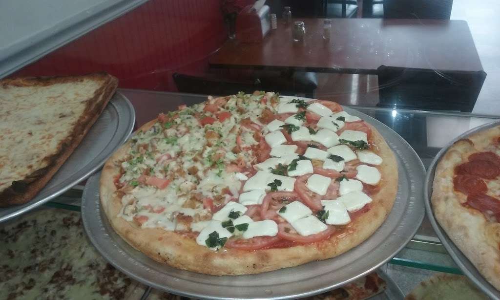 Pizza Chef | 390 E Washington Ave, Washington, NJ 07882, USA | Phone: (908) 689-8710
