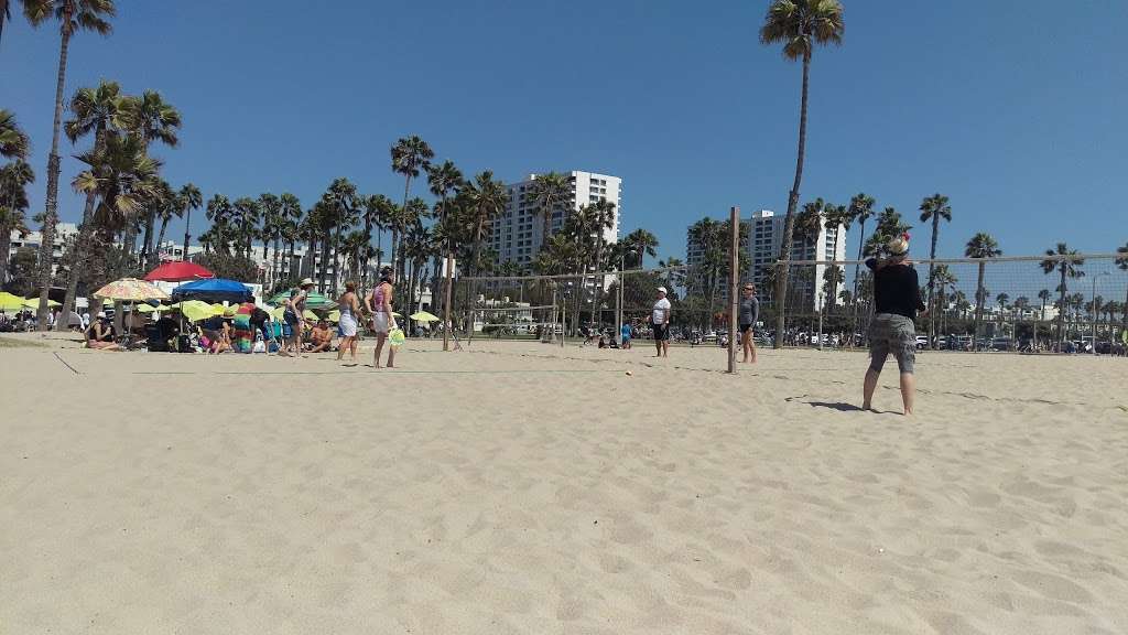 BEACHBALL TENNIS SANTA MONICA BEACH TENNIS | 2600 Ocean Front Walk, Santa Monica, CA 90405, USA | Phone: (310) 395-4270