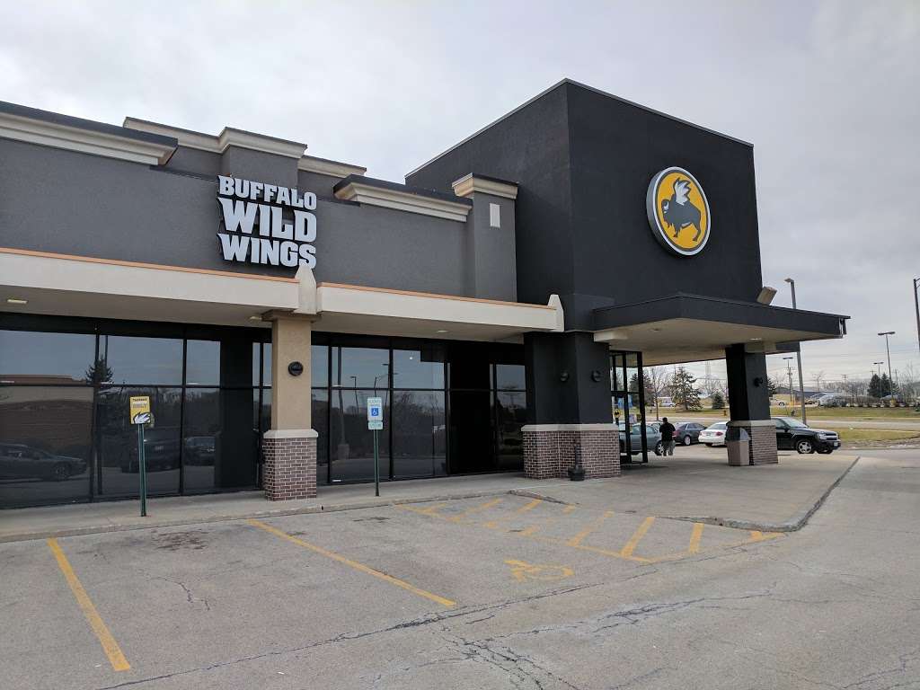 Buffalo Wild Wings | 414 Nelson Rd, New Lenox, IL 60451 | Phone: (815) 463-9333