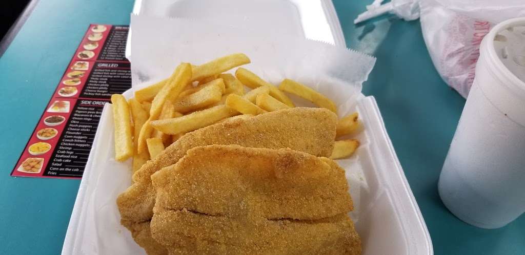 Sea City Fish And Chicken | 1447 NW 6th St, Fort Lauderdale, FL 33311, USA | Phone: (954) 357-4710