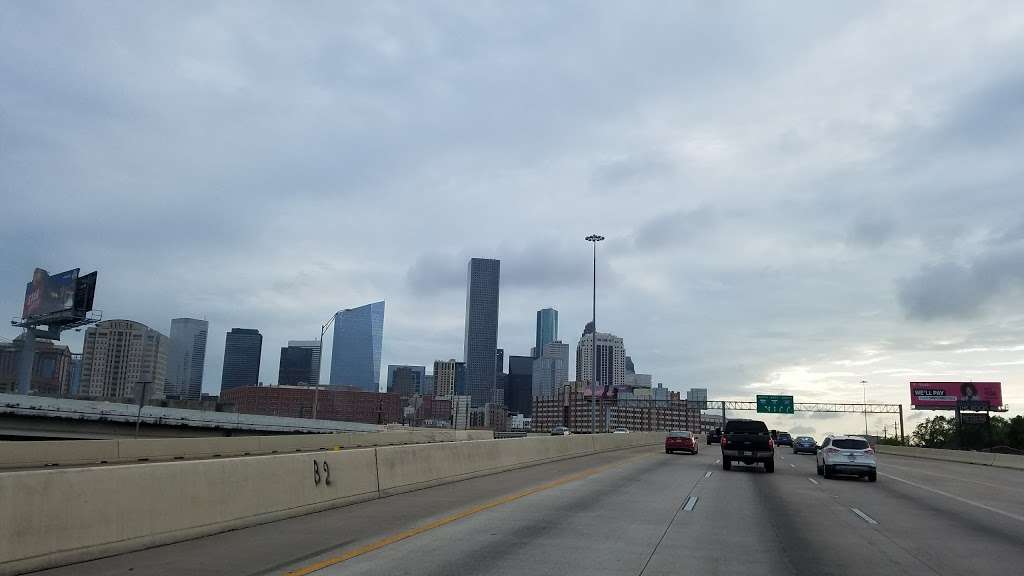 East Freeway @ Gregg St | Houston, TX 77020, USA
