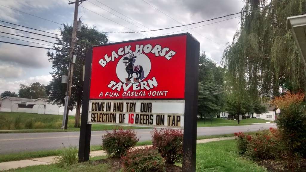 Black Horse Tavern | 1303 Charlestown Rd, Phoenixville, PA 19460, USA | Phone: (484) 924-8231