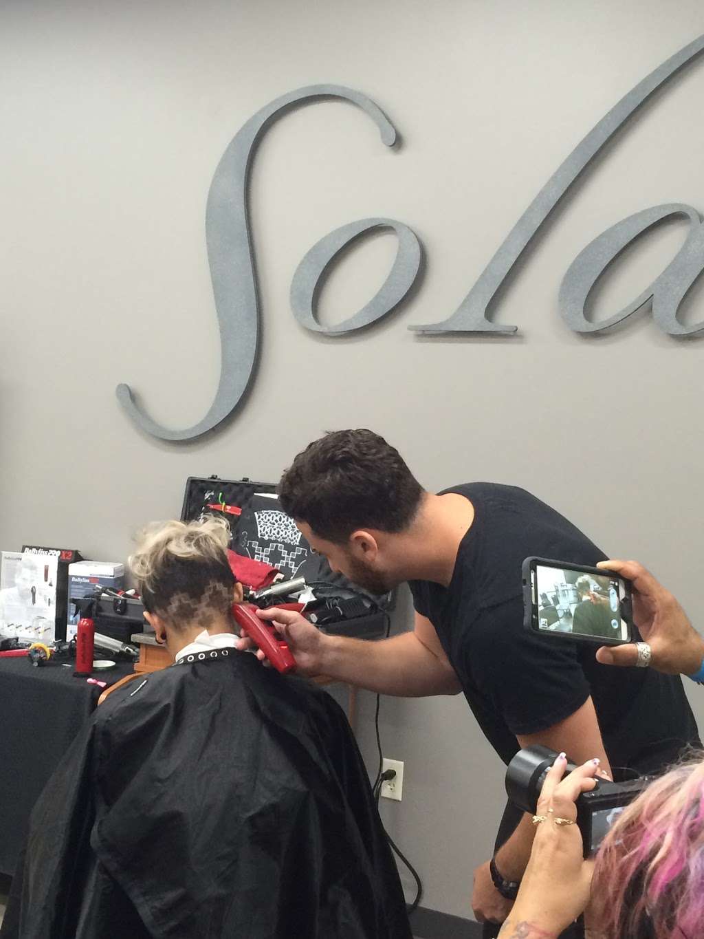 Sola Salon Studios | 5319 S 108th St, Hales Corners, WI 53130, USA | Phone: (414) 810-7652