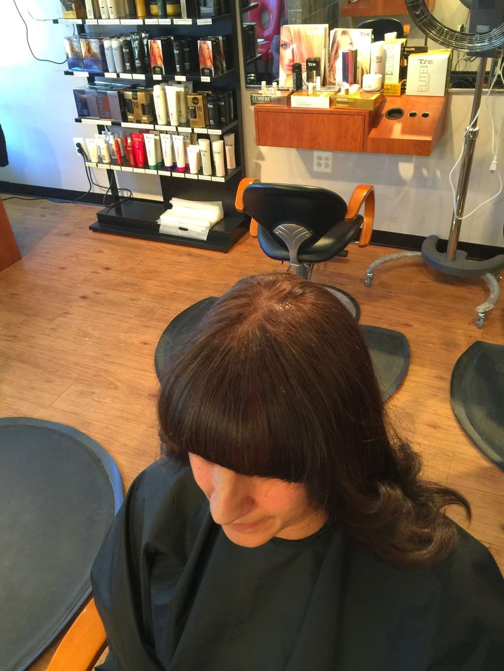 Golden Beauty Salon | 951 Main St, Melrose, MA 02176, USA | Phone: (781) 620-1643