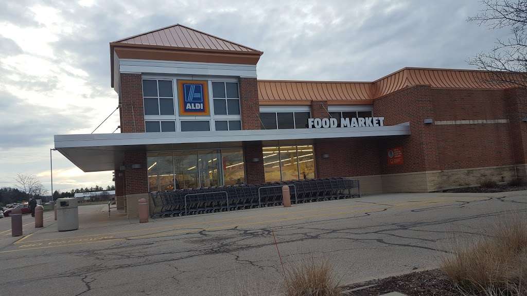 ALDI | 2670 W Main St, St. Charles, IL 60175, USA | Phone: (855) 955-2534