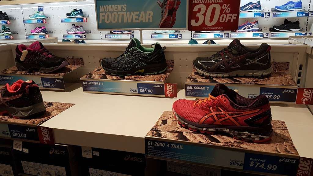 ASICS Outlet | 18 Lightcap Rd Suite 1215, Pottstown, PA 19464, USA | Phone: (610) 970-3236